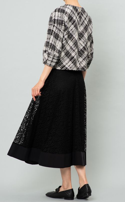 レースフレアーミディスカート