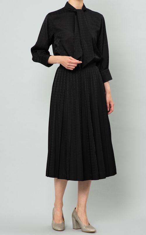 ジャガードプリーツスカート