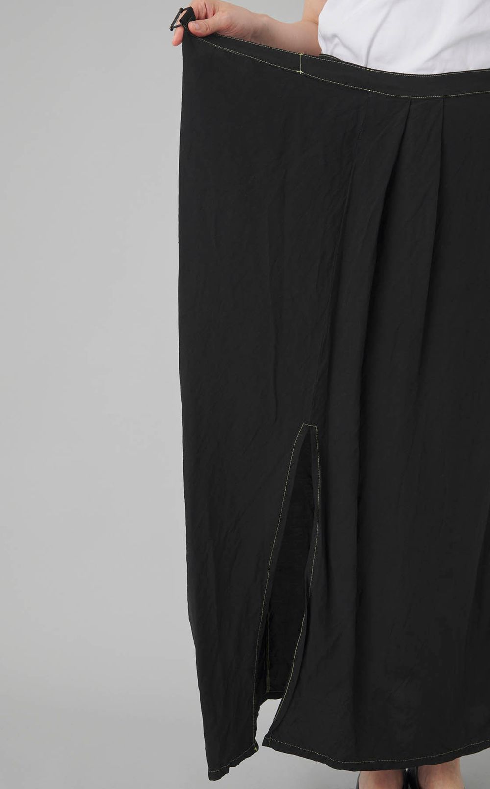 【reADdress】ミディアムレングスラップスカート