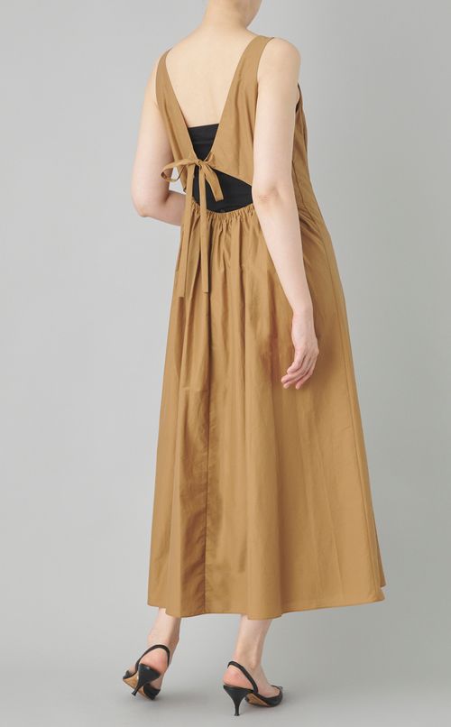 Vネックバックオープンワンピース