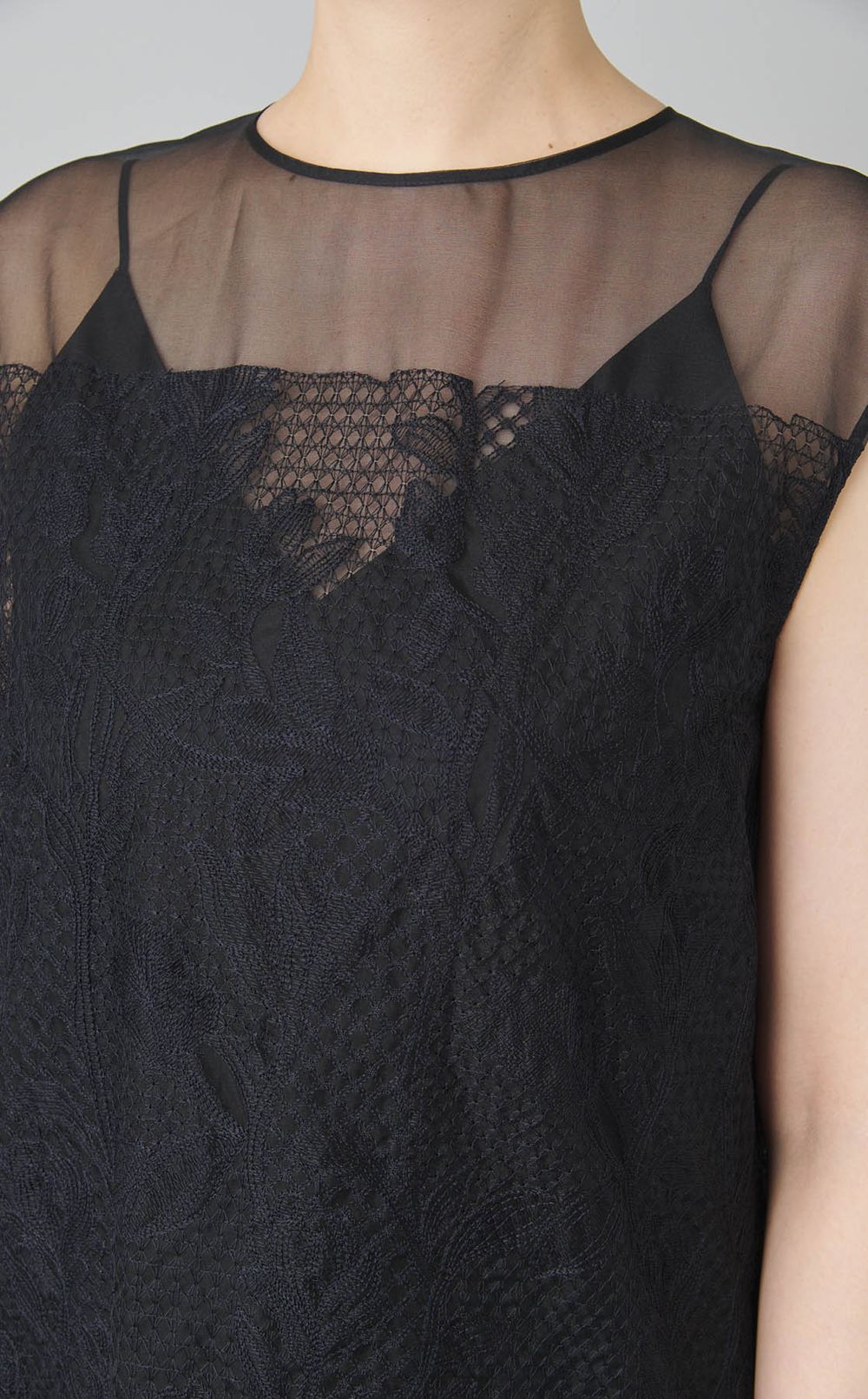 オーガンジーレースシアードレス