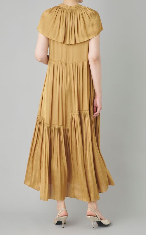 サテンギャザーフレアワンピース