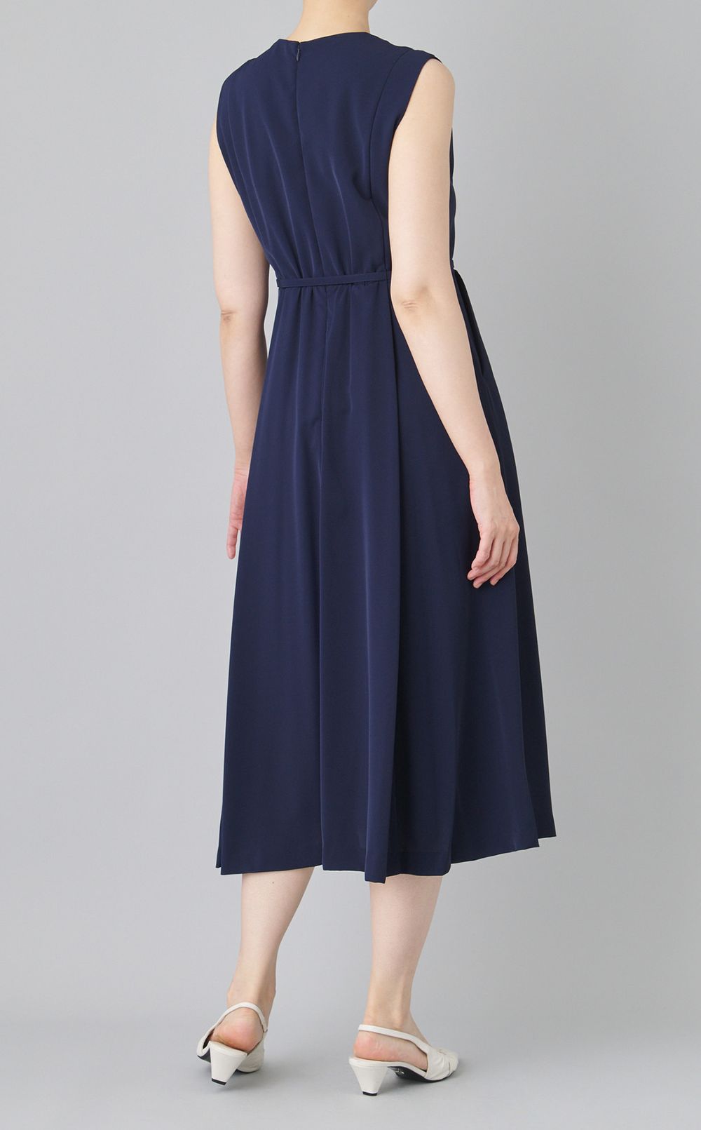 テーラードラペルフレアワンピース