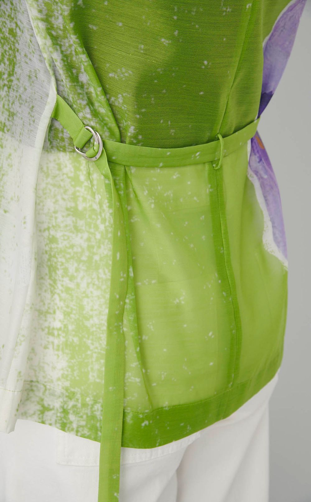 ポピープリントノースリーブブラウス