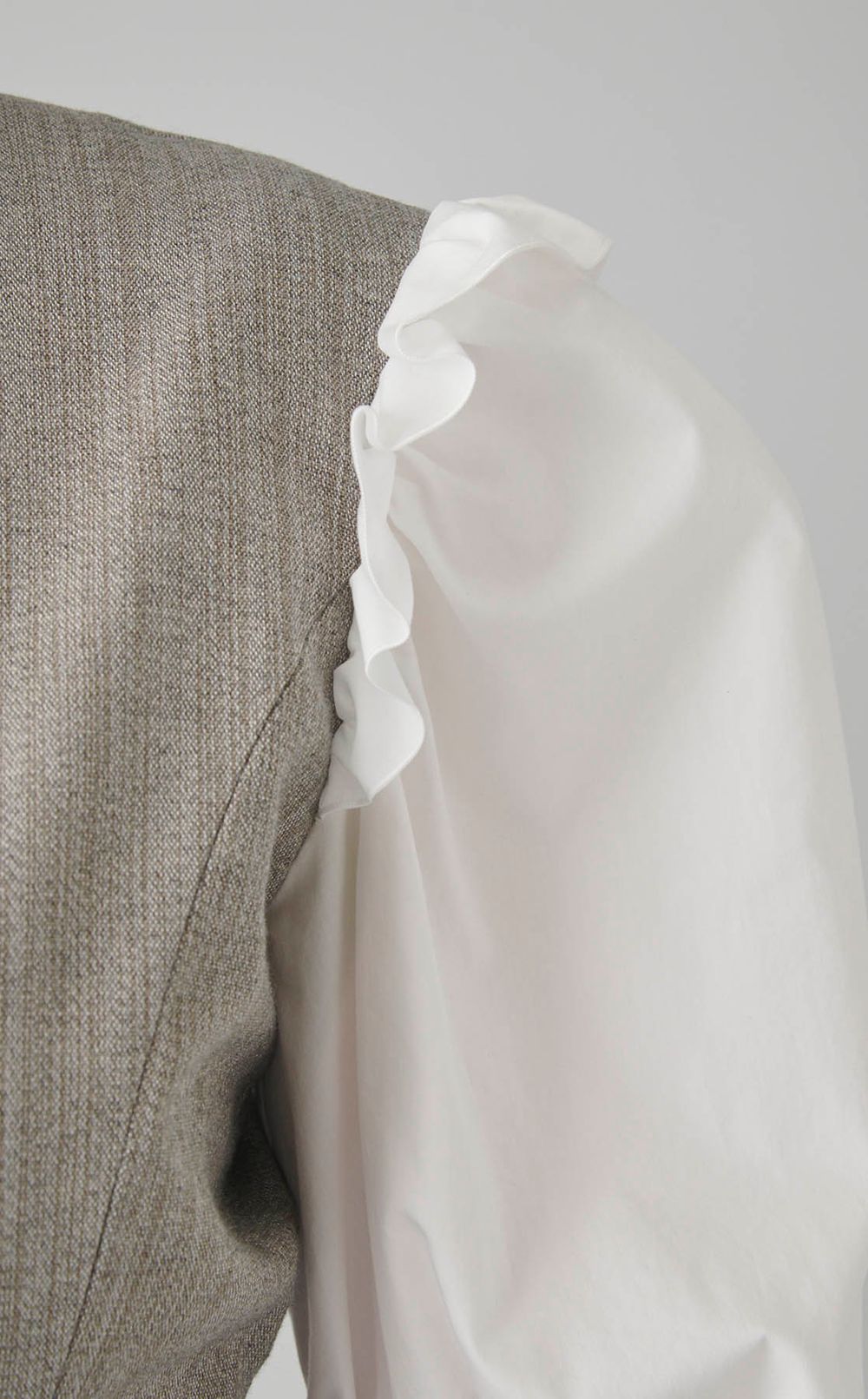 【reADdress】袖切り替えジャケット