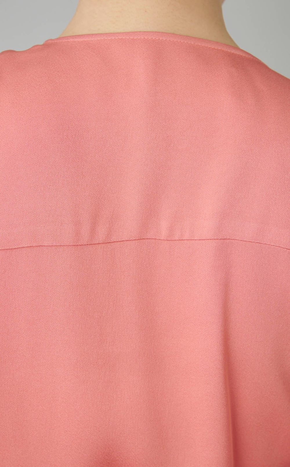 アシンメトリーデザインワンピース