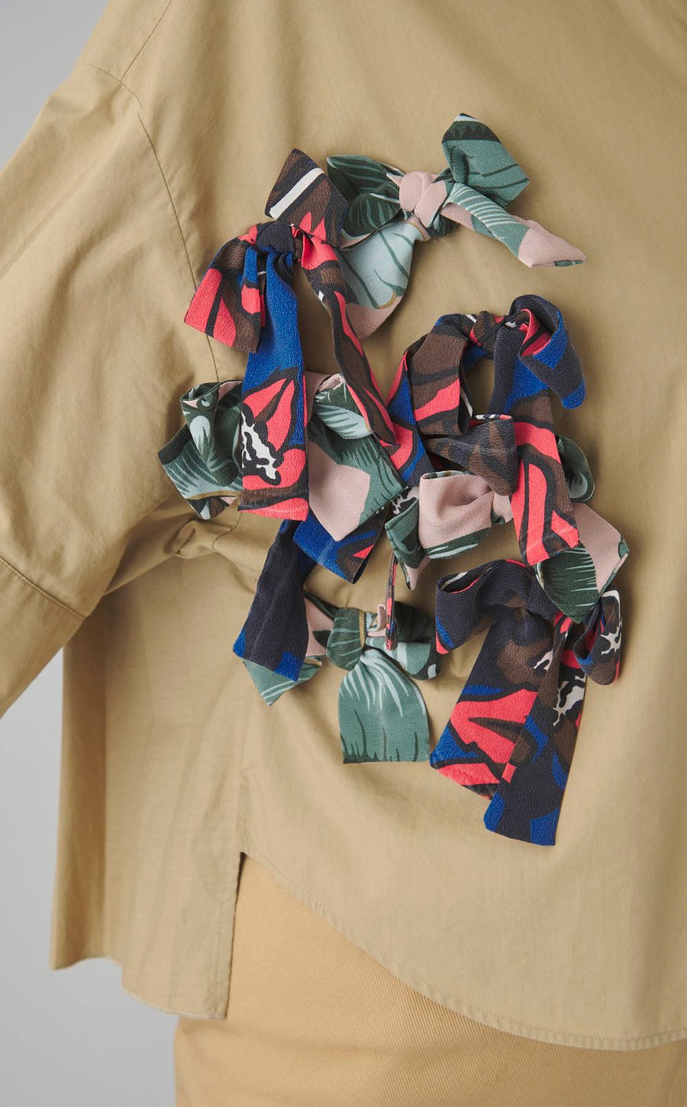 【reADdress】バックギャザーシャツ