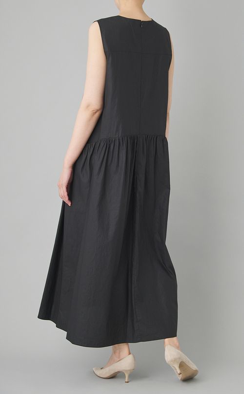 テントシルエットワンピース