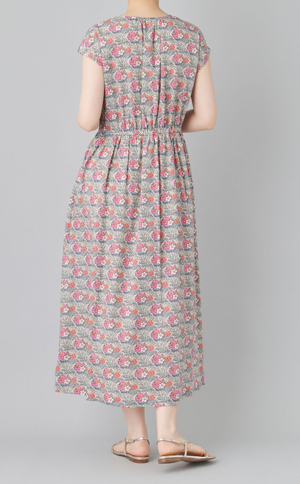 フラワープリントフリルワンピース