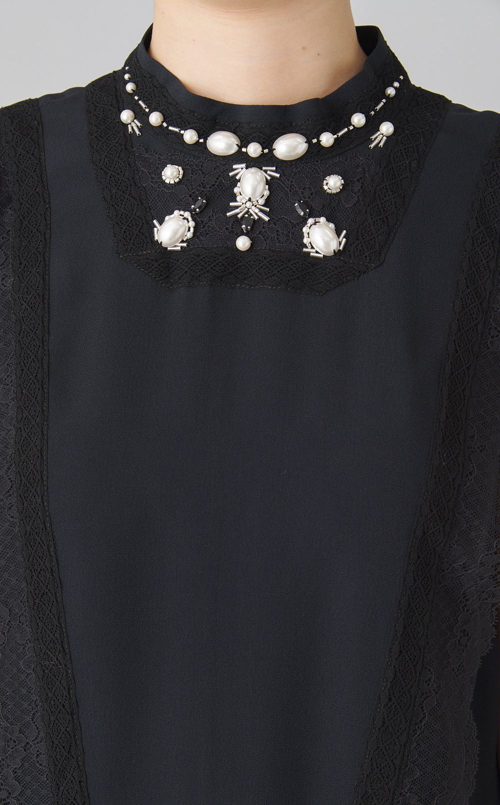 【reADdress】レース＆ビジューワンピース