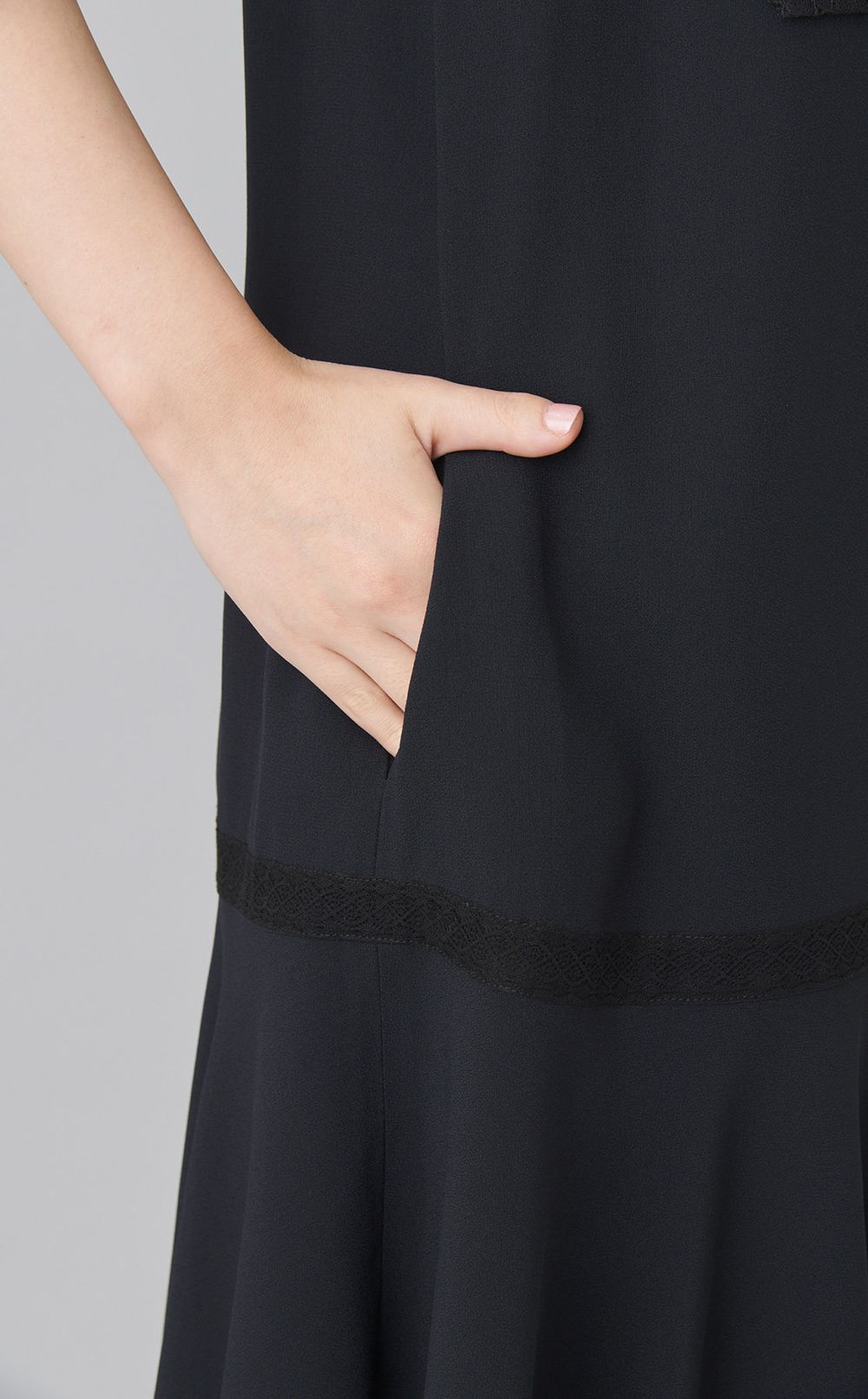 【reADdress】レース＆ビジューワンピース