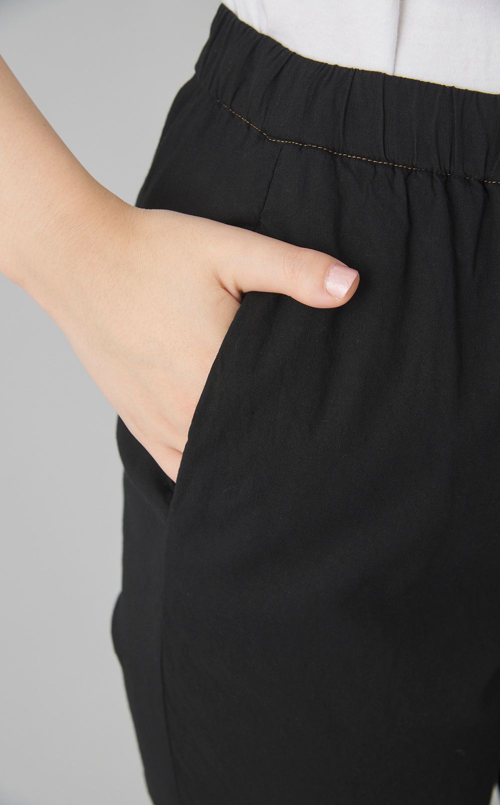 【reADdress】スリムテーパードイージーパンツ