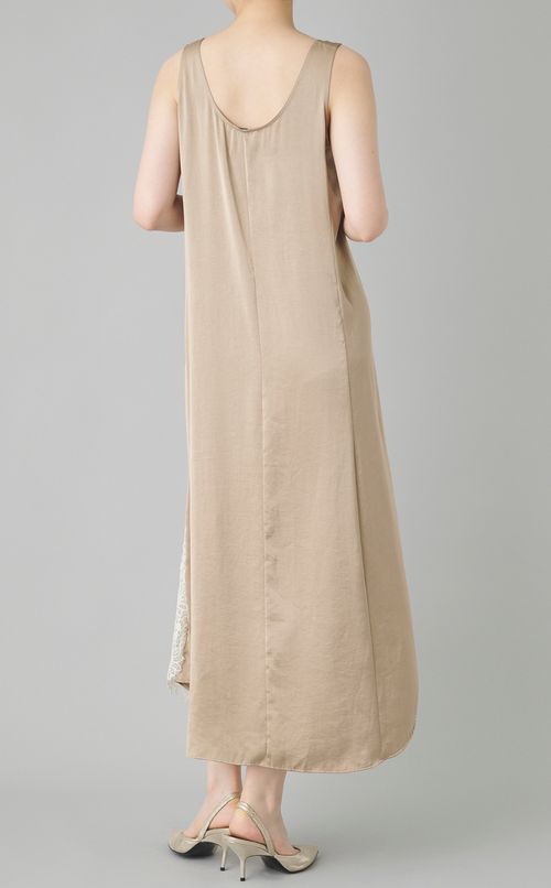 【reADdress】エンブロイダリーサテンワンピース