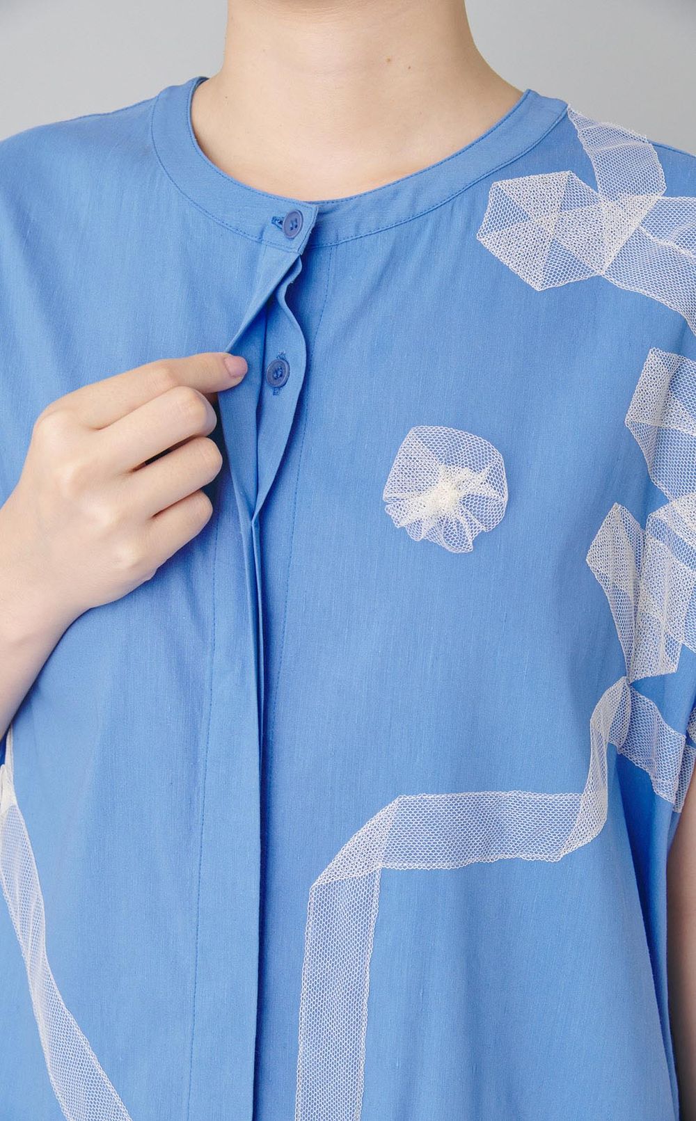 【reADdress】エンブロイダリーリネンワンピース