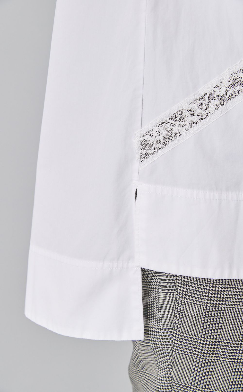 【reADdress】レースノースリーブブラウス