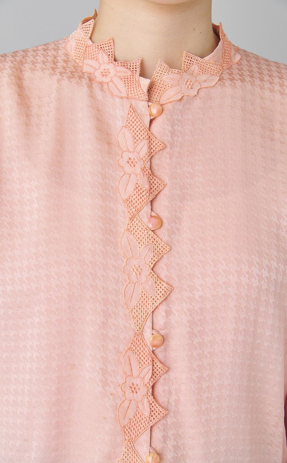 【reADdress】千鳥格子エンブロイダリーブラウス