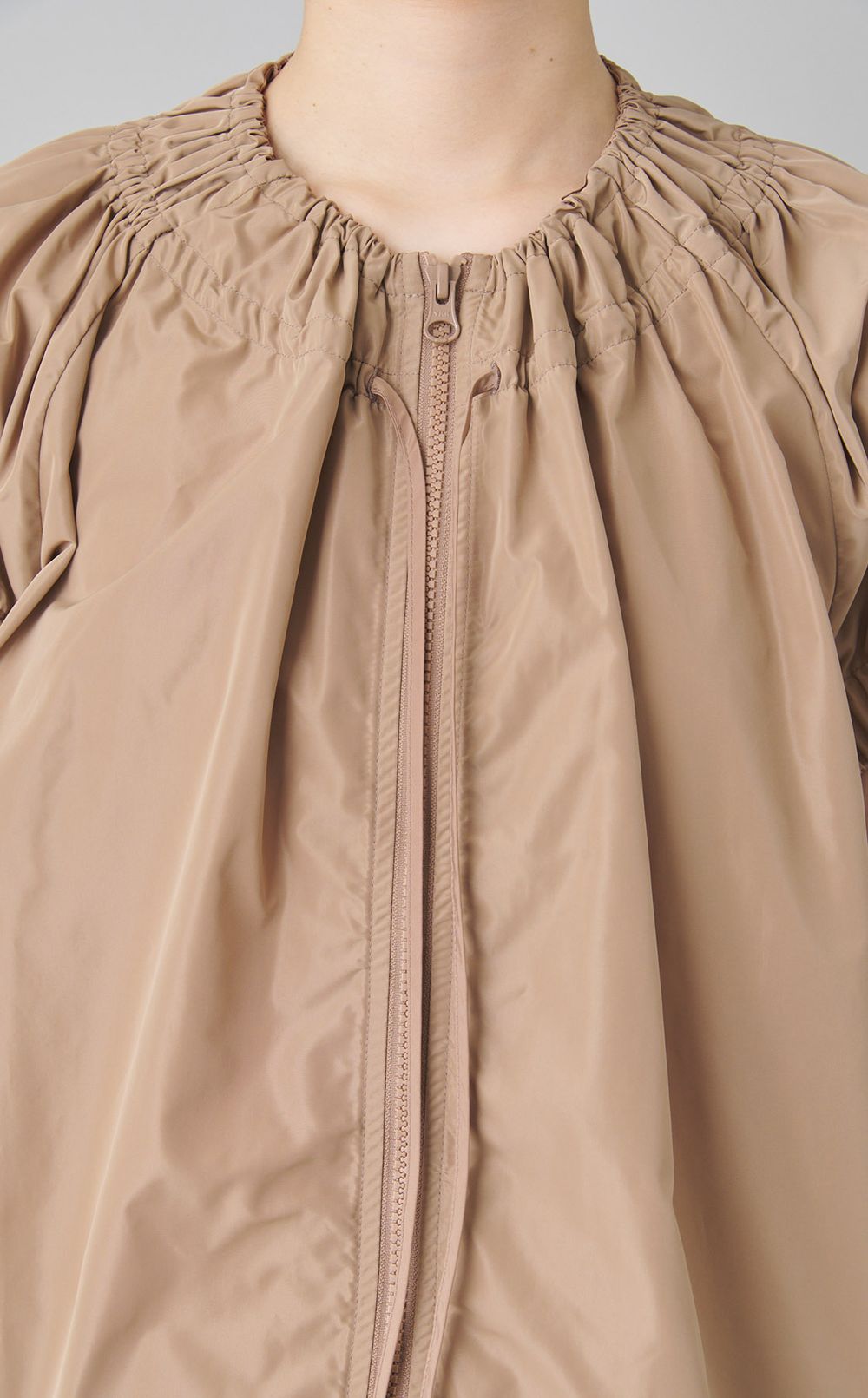 【reADdress】タフタギャザーノースリーブジャケット