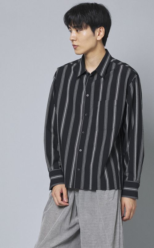 ストライプシャツ
