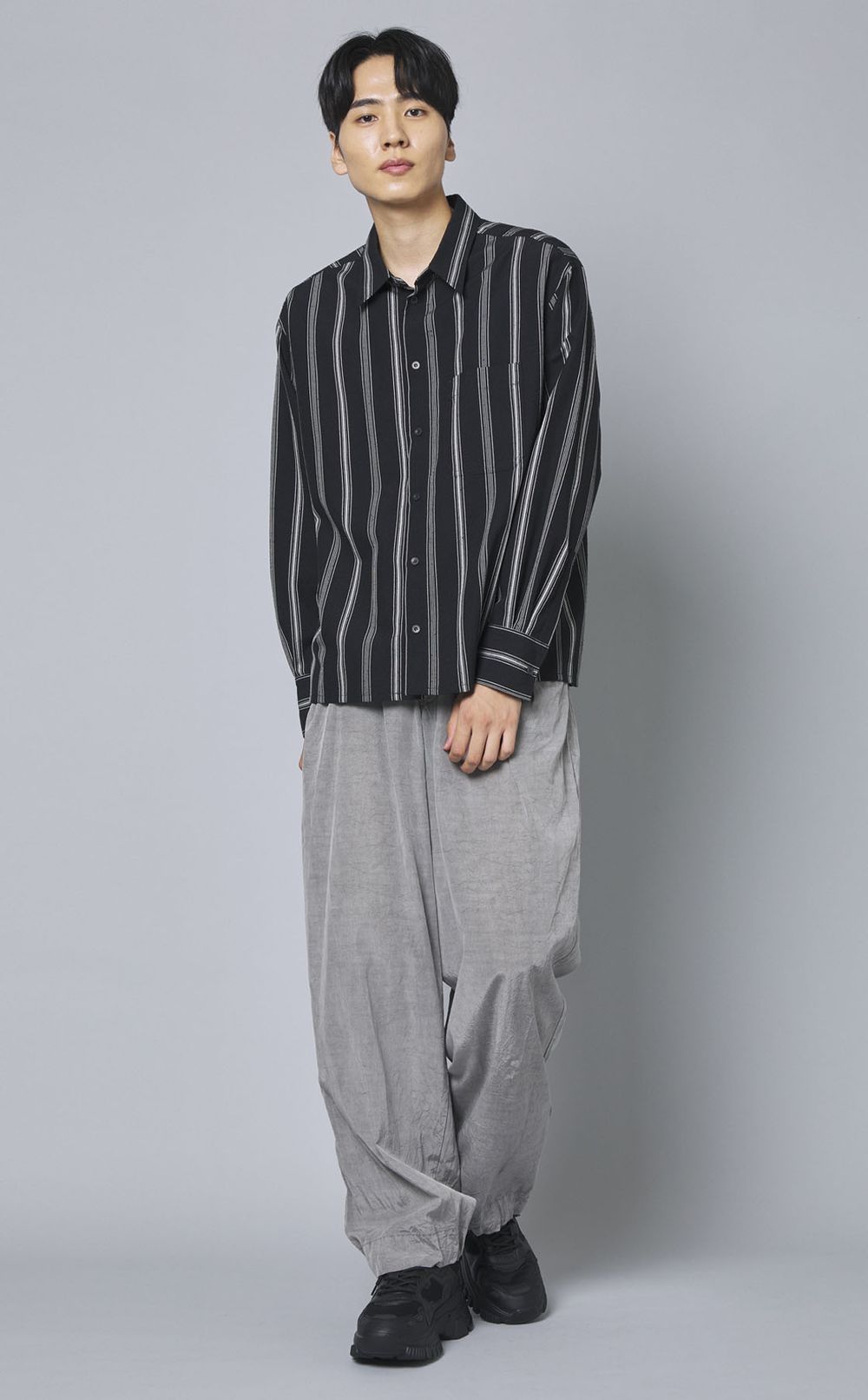 ギャザーポケットパンツ