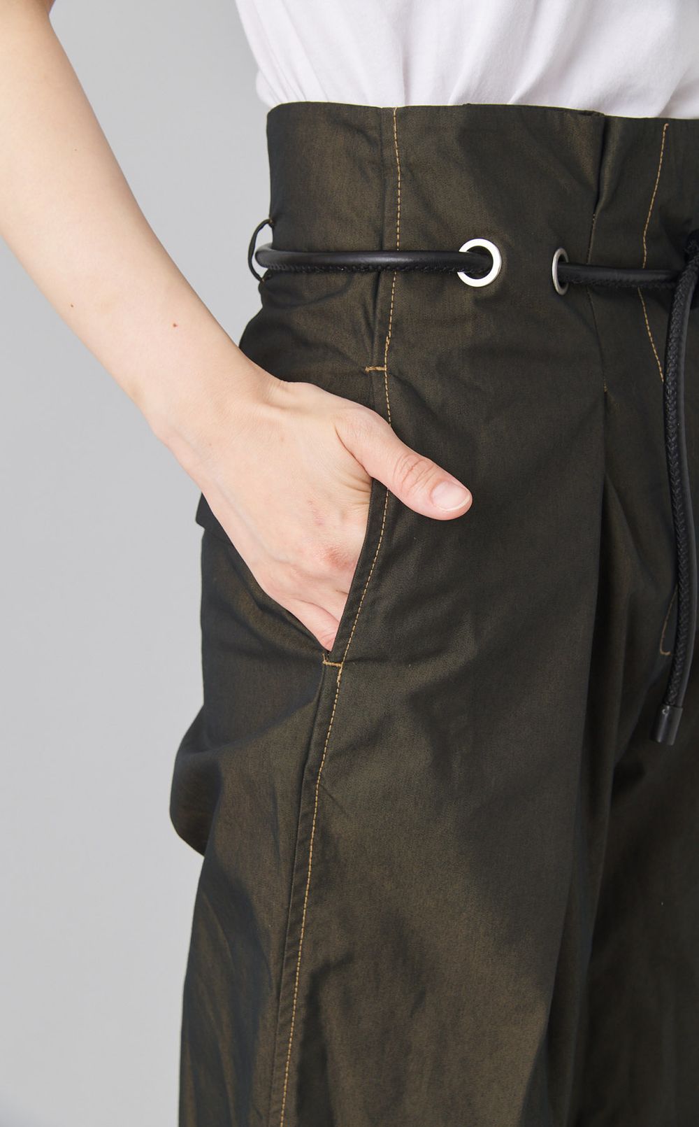 【reADdress】チノミドローコードオリガミタックパンツ