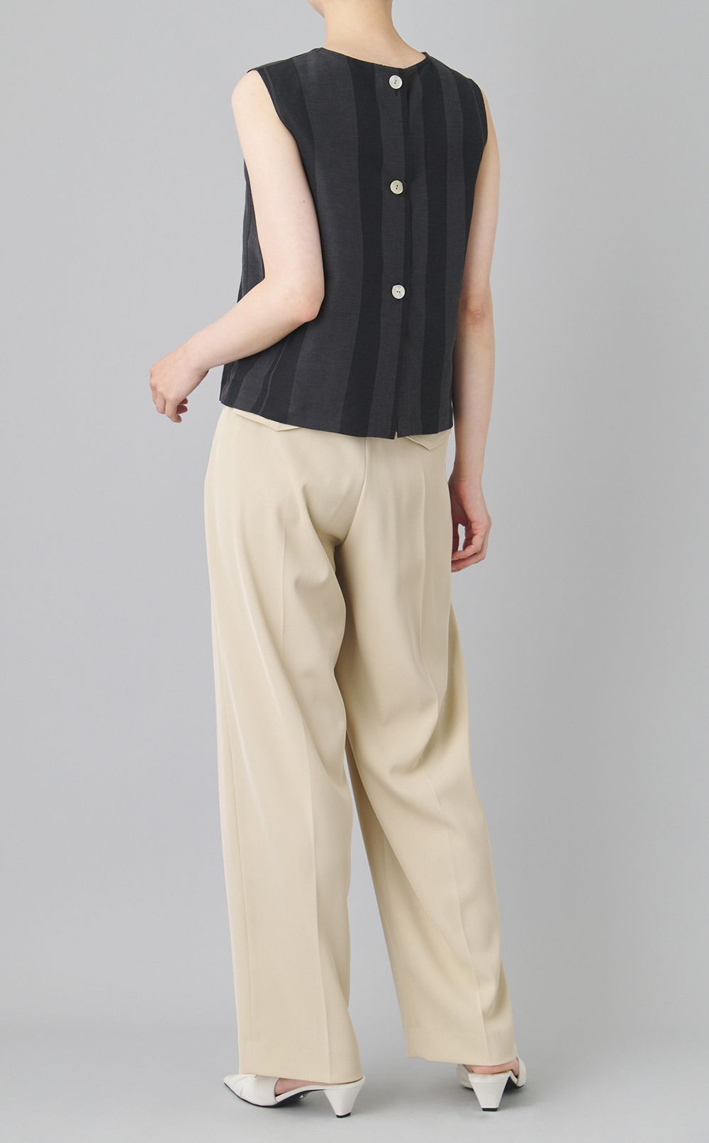 リネンキュプラノースリーブトップス