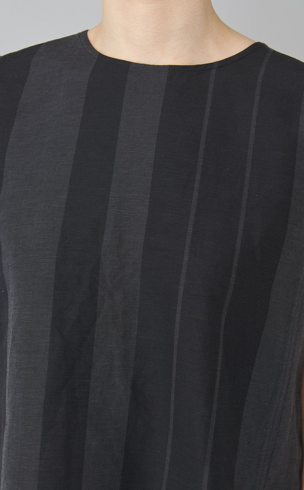 リネンキュプラノースリーブトップス