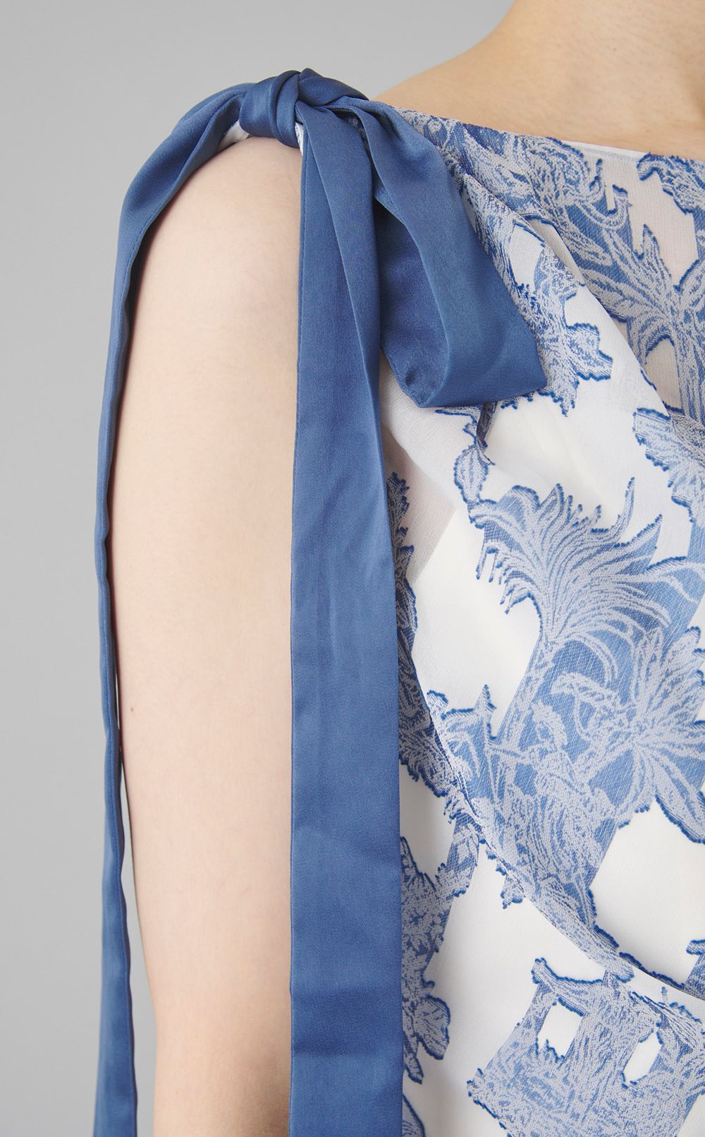 2wayショルダージャガードドレス