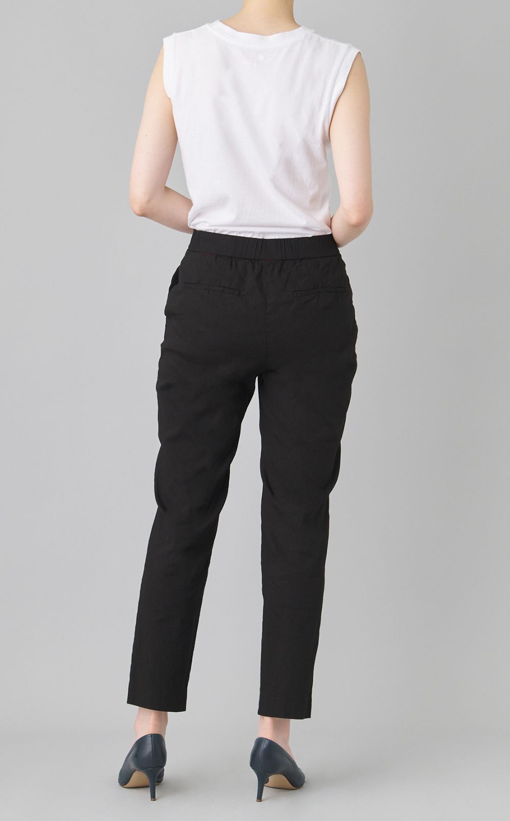 【reADdress】リネン混スリムテーパードパンツ