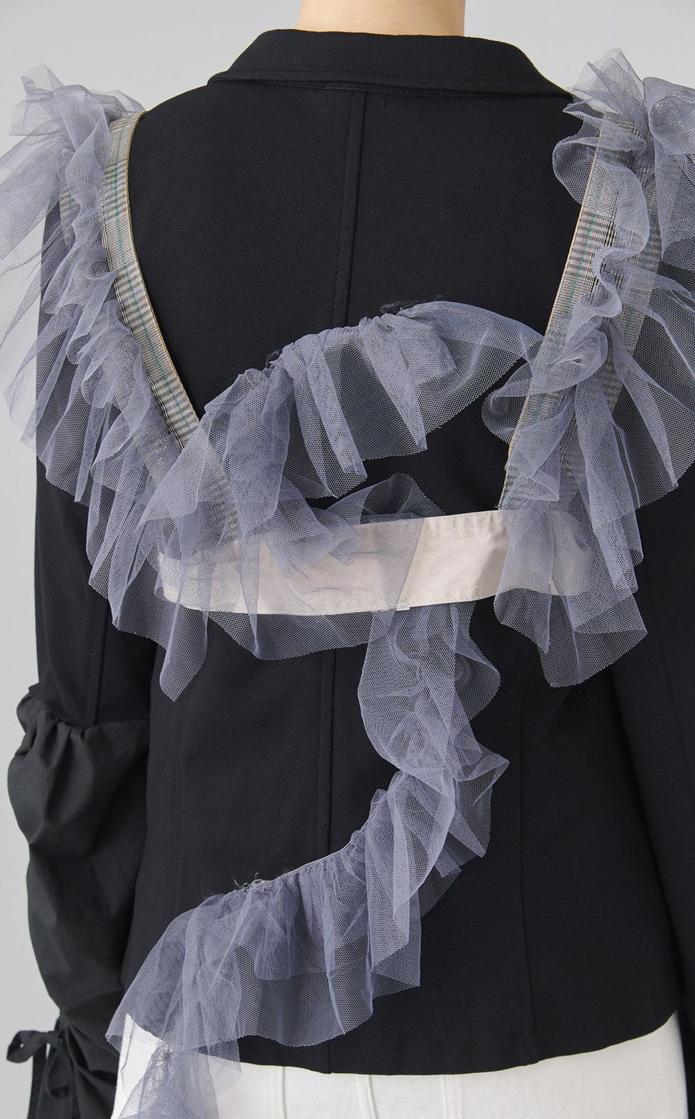 【reADdress】フリルジャケット＆ガーター