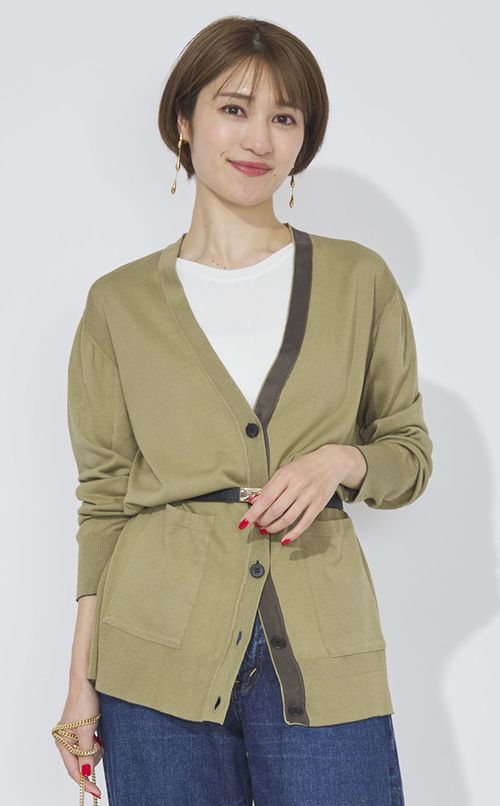 Vネックバイカラーカーディガン