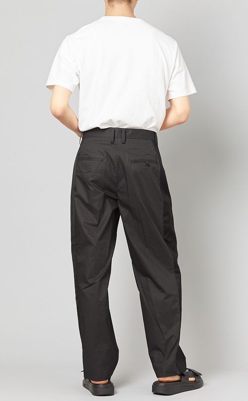 サイドラインパンツ