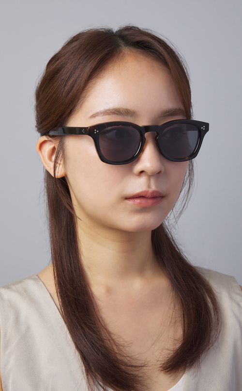 BE011サングラス