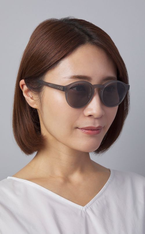 B0013サングラス