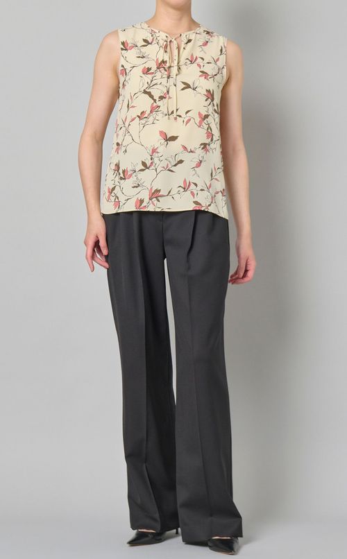 フラワープリントタイネックブラウス