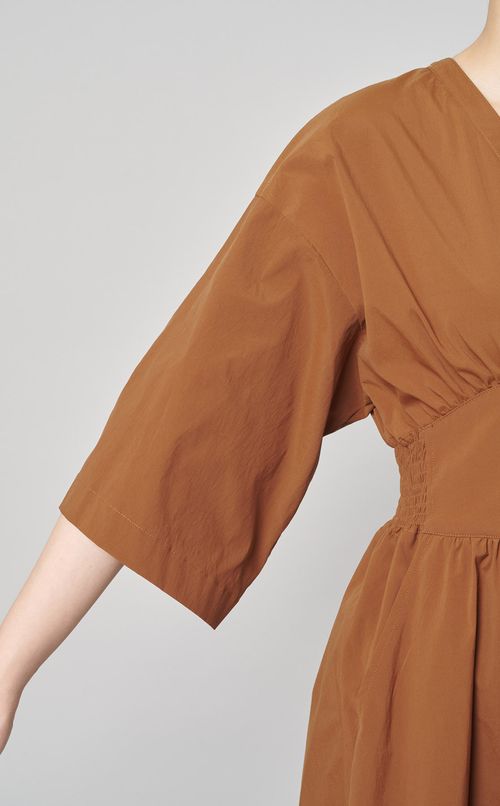 ストレッチタフタレースアップワンピース