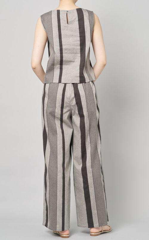 ストライププルオーバー