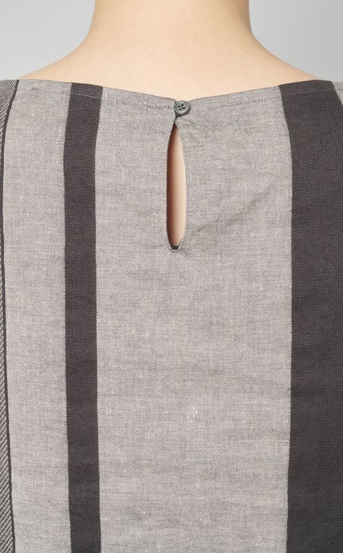 ストライププルオーバー