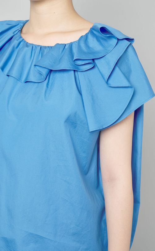 タイプライターラッフルブラウス