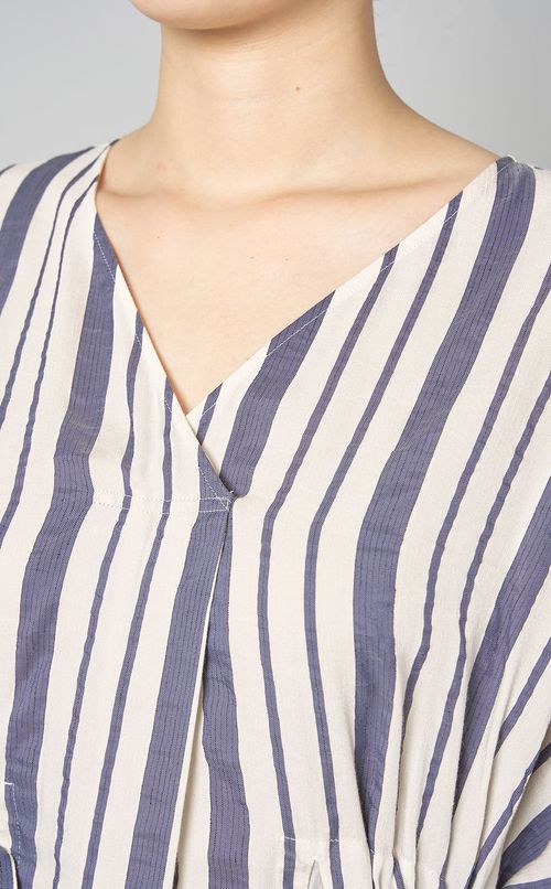 ストライプタックワンピース