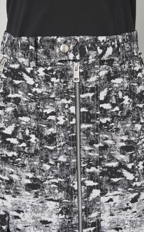 ストレッチジャカードスカート