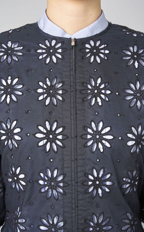 エンブロイダリーレースブルゾン