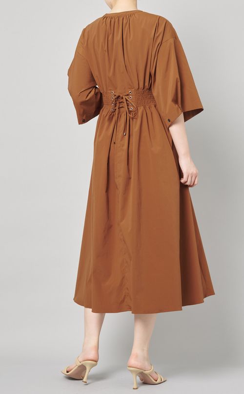 ストレッチタフタレースアップワンピース