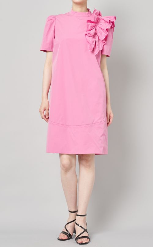 刺繍フリルミニワンピース