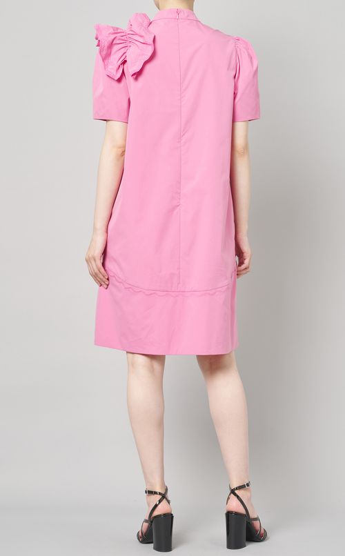 刺繍フリルミニワンピース