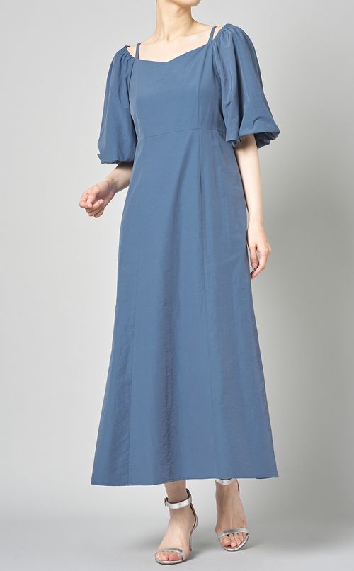 オフショルダーパフスリーブワンピース