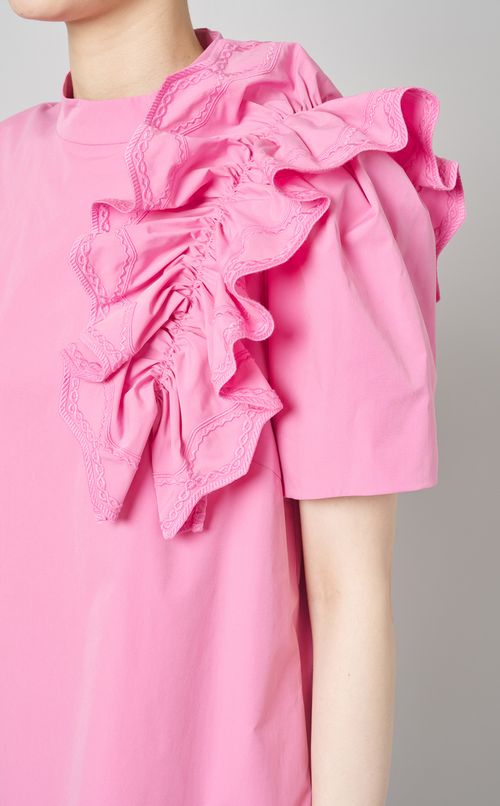 刺繍フリルミニワンピース