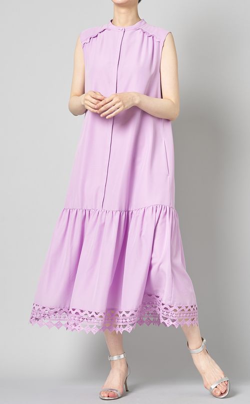 エンブロイダリーレースワンピース