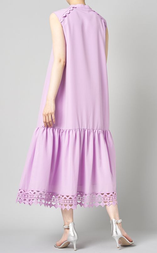 エンブロイダリーレースワンピース