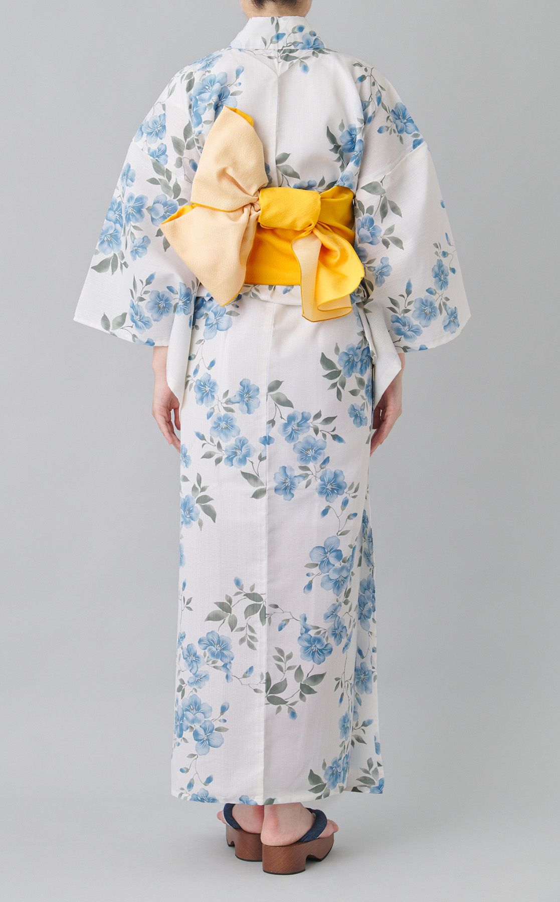 美品❗墲松庵 洗える 花柄 浴衣(キュプラ100%)・帯セット 撫松庵 花柄浴衣・帯セット - メルカリ