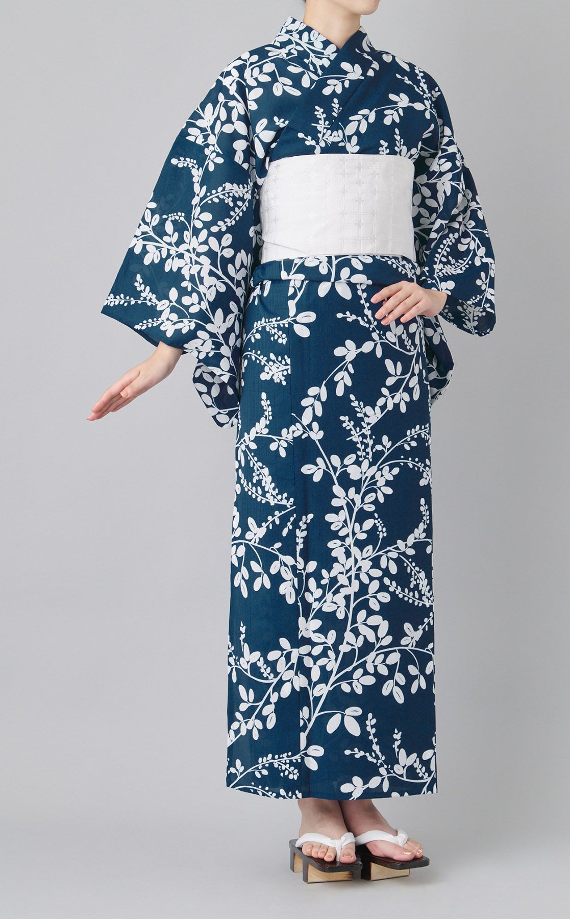 ね*し様 破格！三松　浴衣or単衣　　8月末まで掲載 三松｜浴衣萩柄